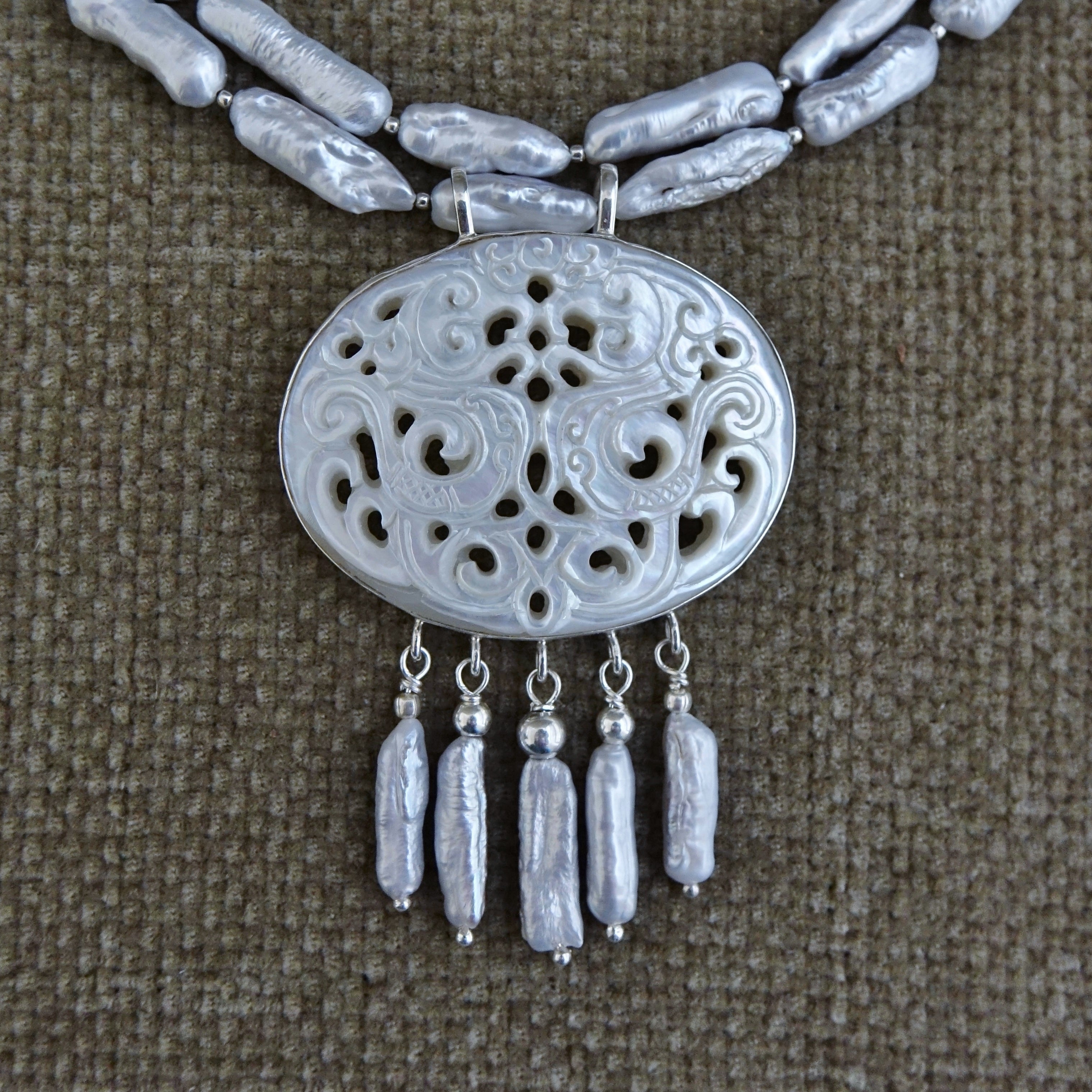 Perlmutt & Perlen Halskette